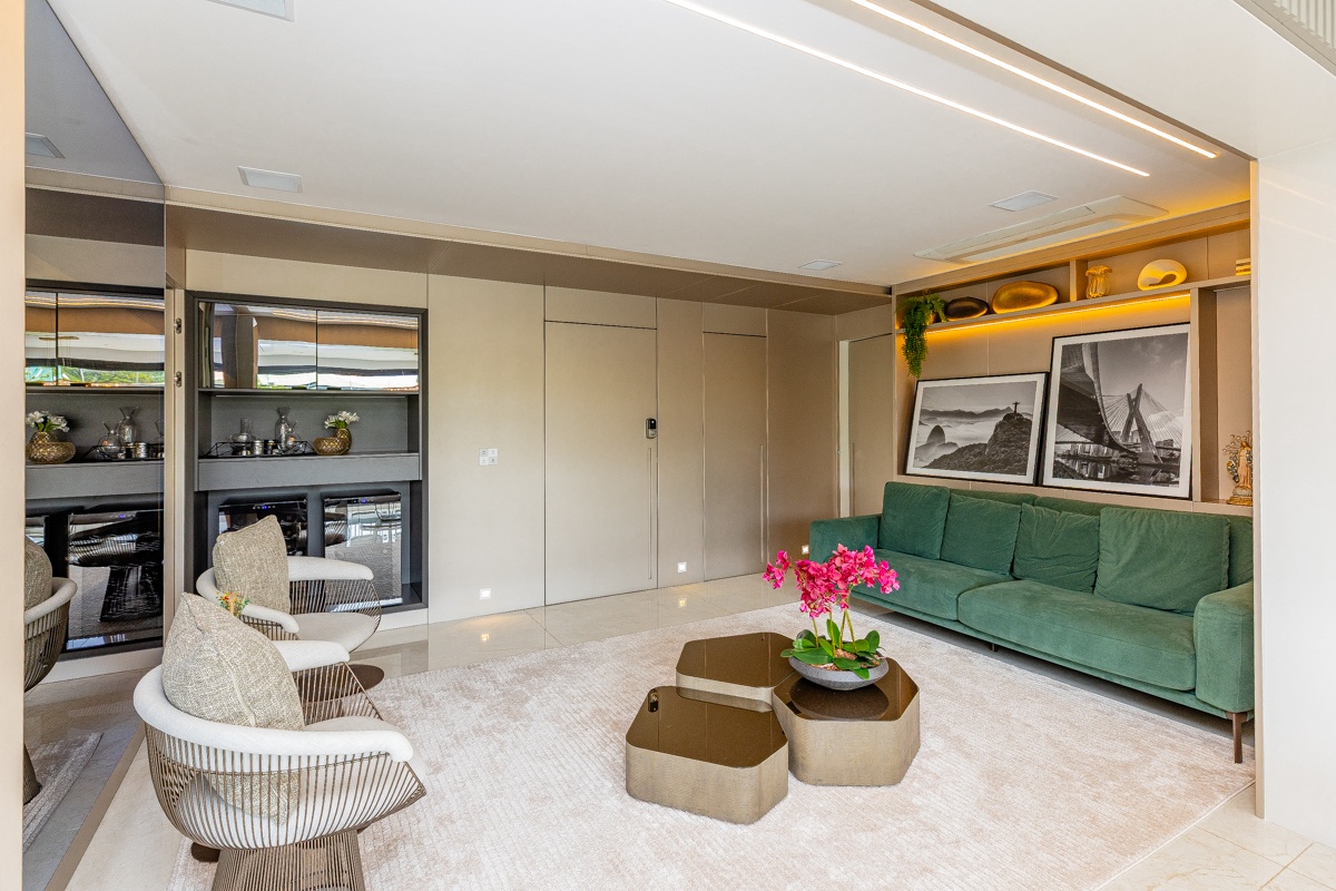 Apartamento garden para venda em Vila Olímpia com 3 quartos, sendo 3 suítes, 220m²