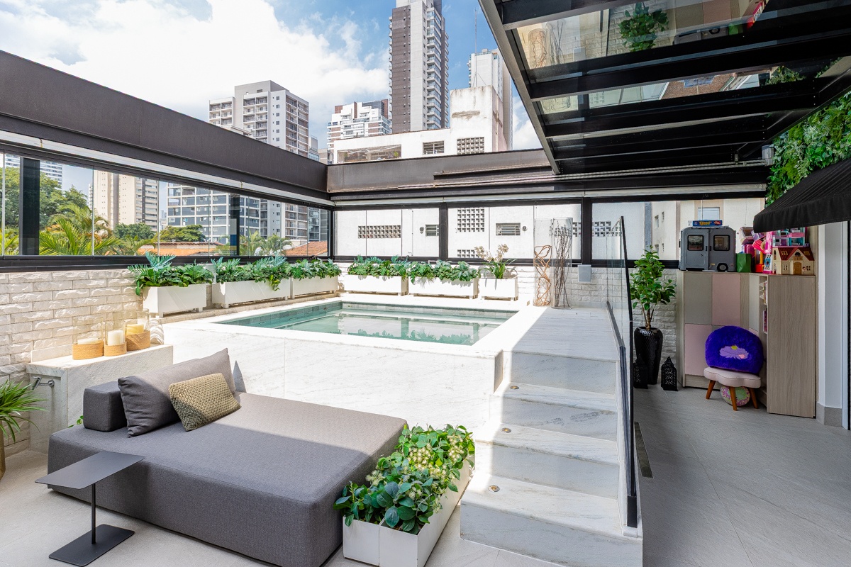 Apartamento garden para venda em Vila Olímpia com 3 quartos, sendo 3 suítes, 220m²