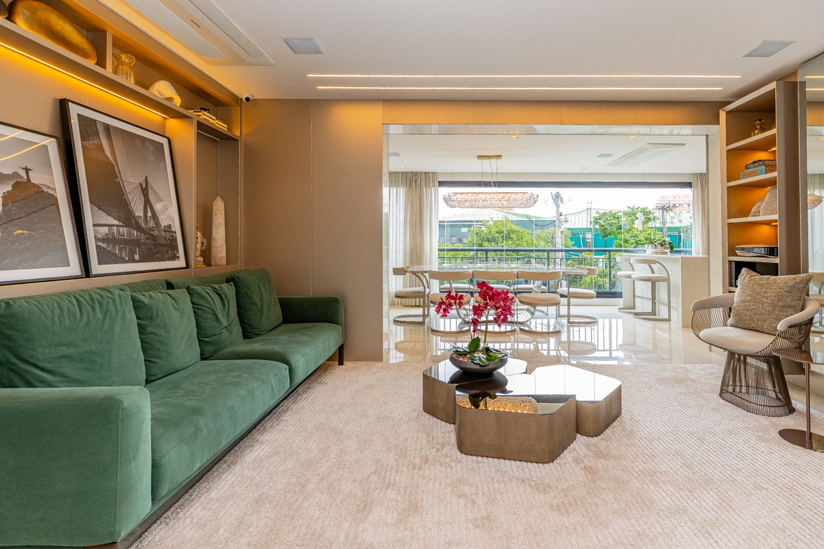 Apartamento garden para venda em Vila Olímpia com 3 quartos, sendo 3 suítes, 220m²