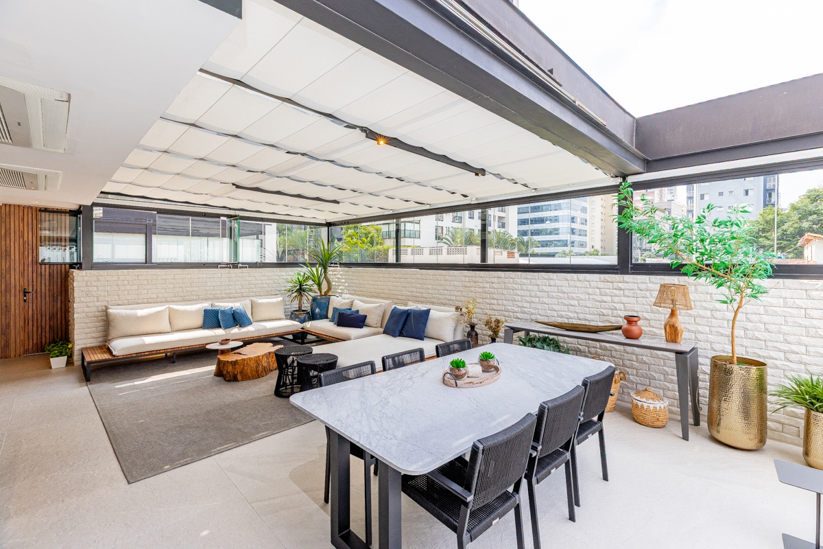Apartamento garden para venda em Vila Olímpia com 3 quartos, sendo 3 suítes, 220m²