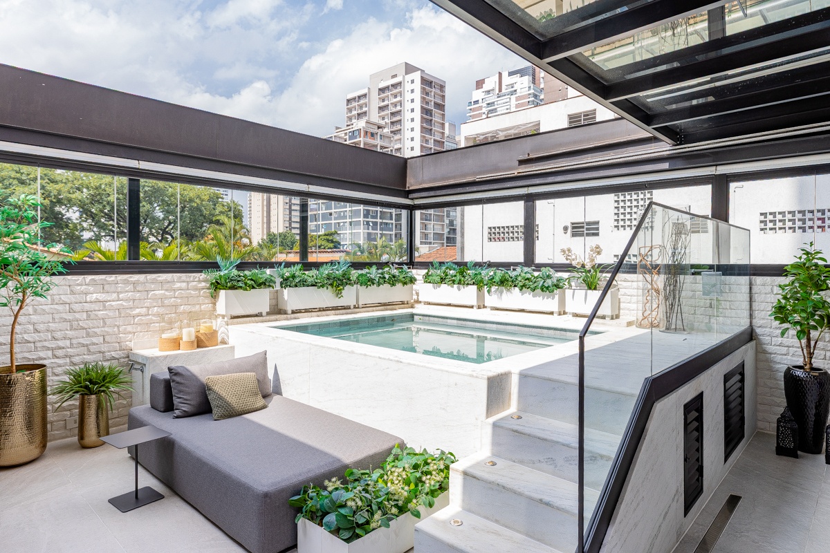Apartamento garden para venda em Vila Olímpia com 3 quartos, sendo 3 suítes, 220m²