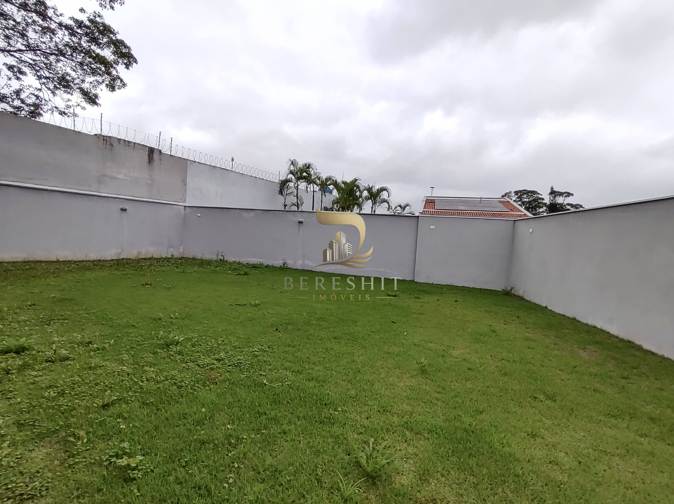 Casa de Condomínio Nova à Venda no Jardim Prudência