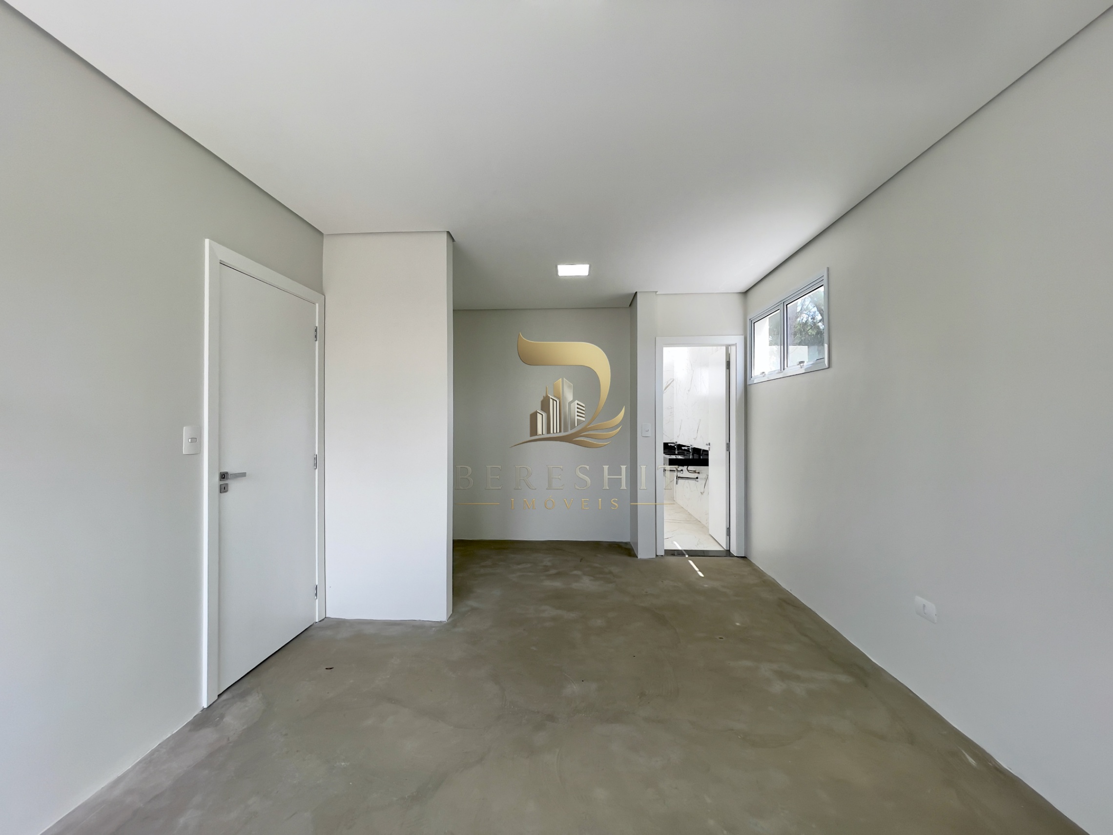 Casa de Condomínio Nova à Venda no Jardim Prudência