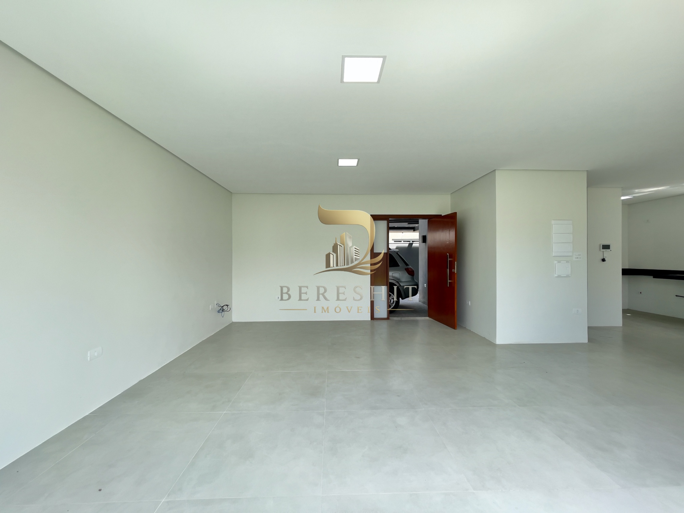 Casa de Condomínio Nova à Venda no Jardim Prudência