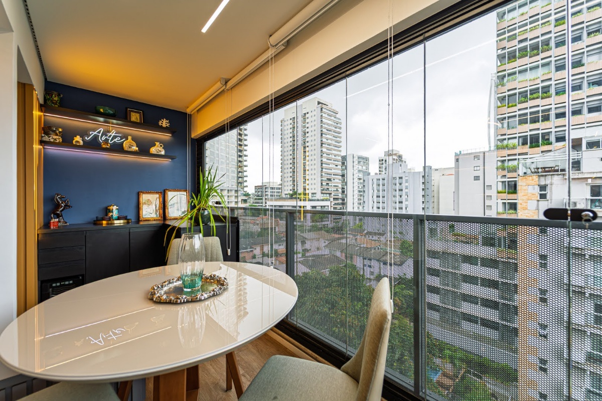 Apartamento na Rua Alves Guimarães, 1450, Alto de Pinheiros São Paulo - São Paulo