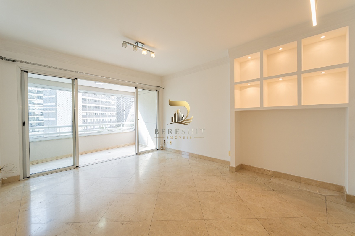 Apartamento para venda em Moema com 4 quartos, sendo 1 suíte, 104m²
