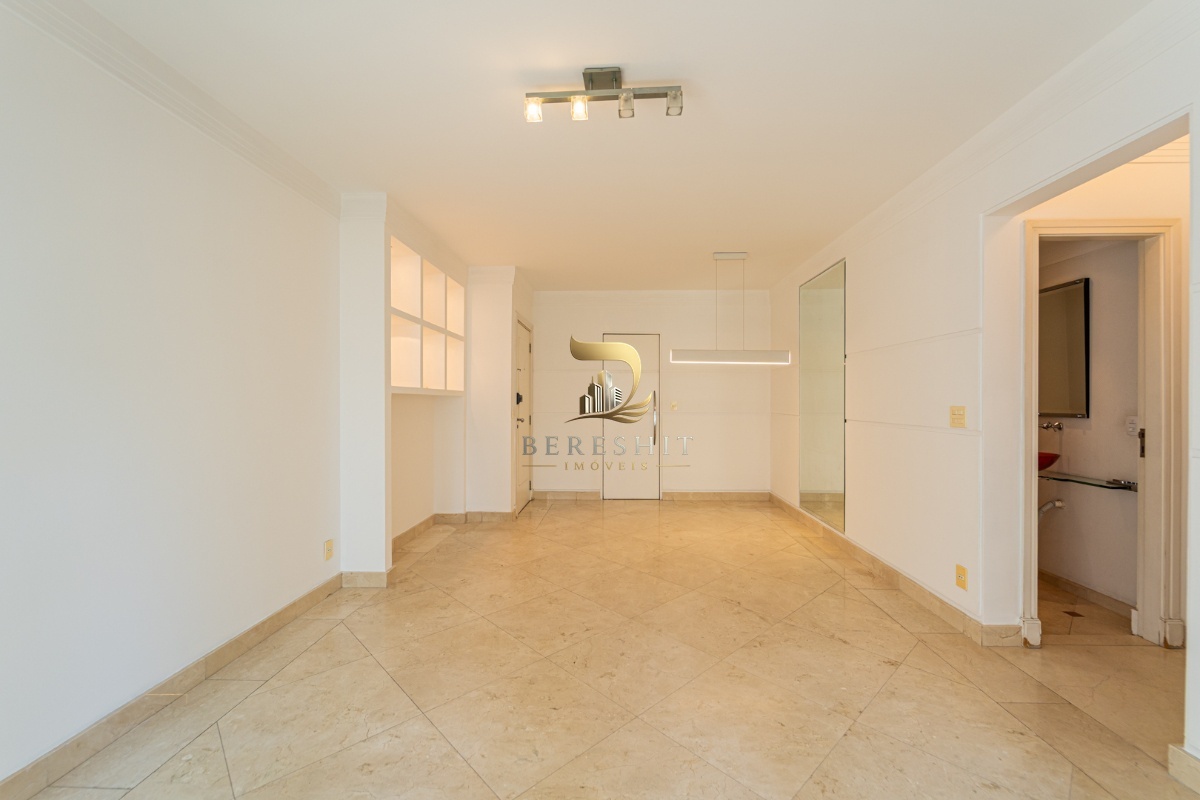 Apartamento para venda em Moema com 4 quartos, sendo 1 suíte, 104m²