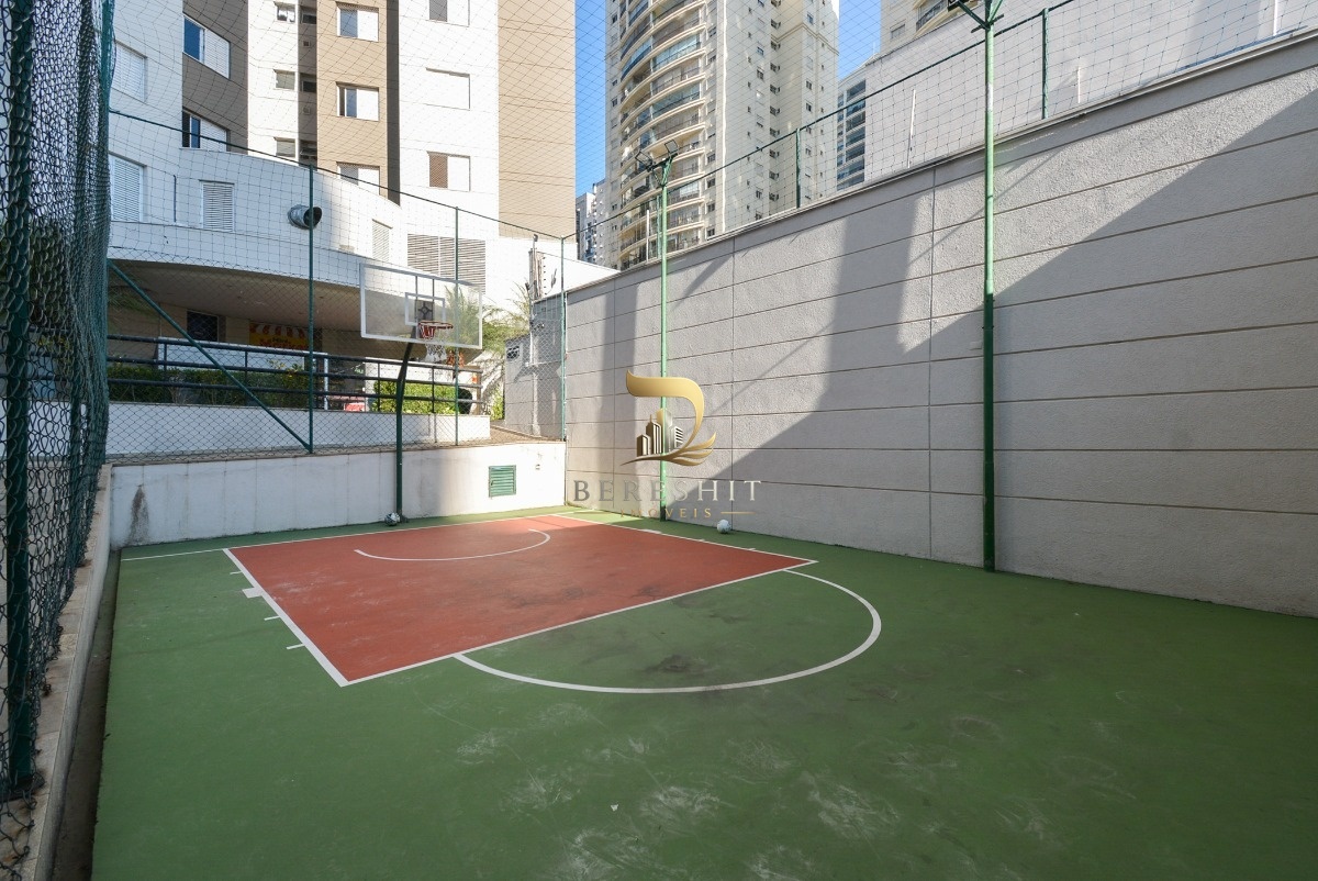 Apartamento para venda em Moema com 4 quartos, sendo 1 suíte, 104m²
