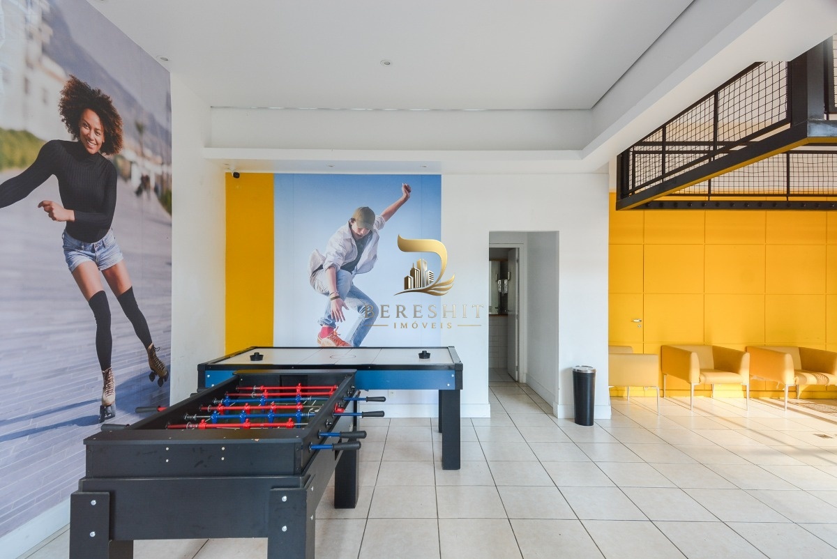Apartamento para venda em Moema com 4 quartos, sendo 1 suíte, 104m²