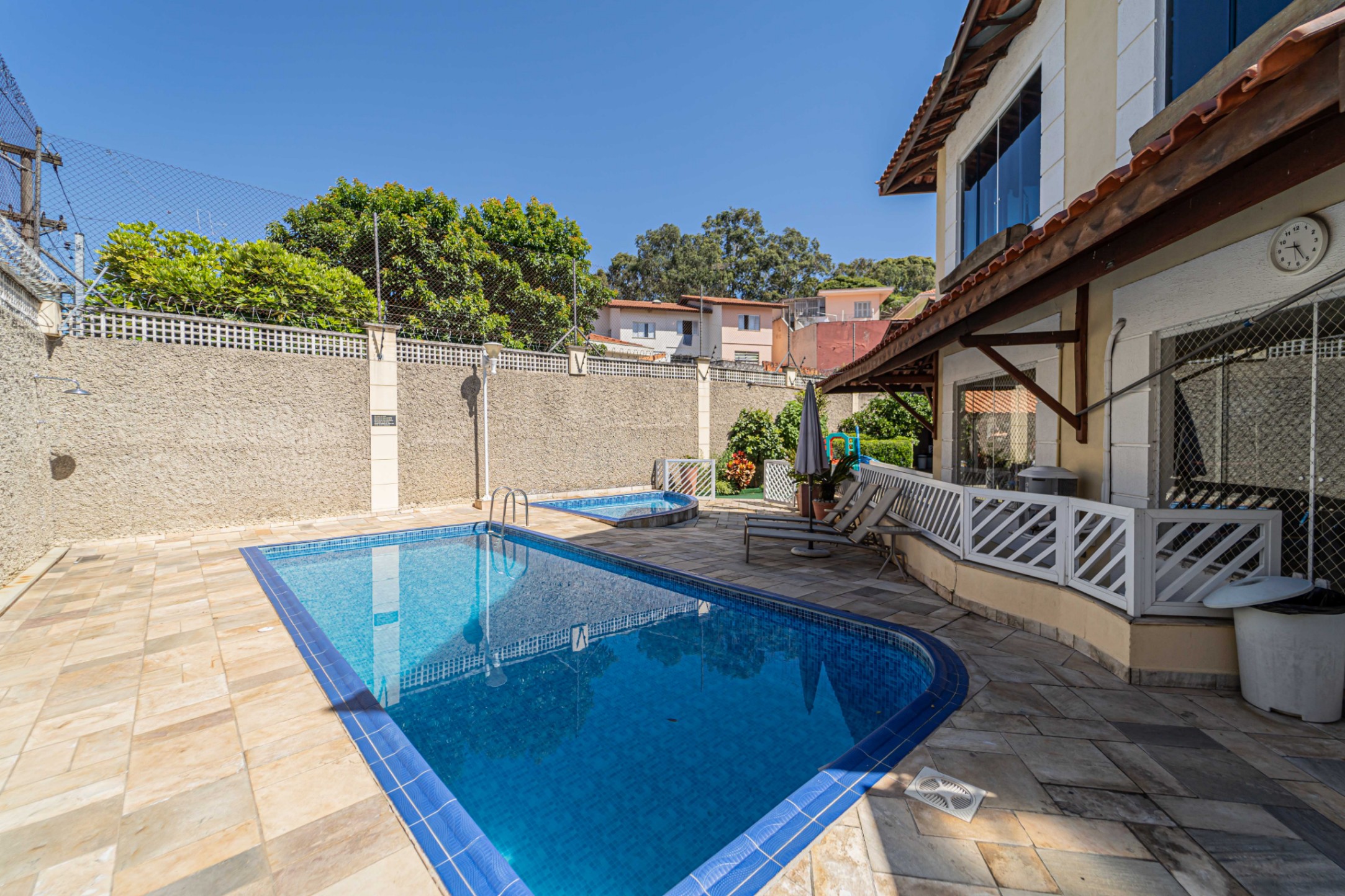 Casa de condominio para locação .  R. Padre Arnaldo Pereira, 310 -  São Paulo - SP, 04358-070