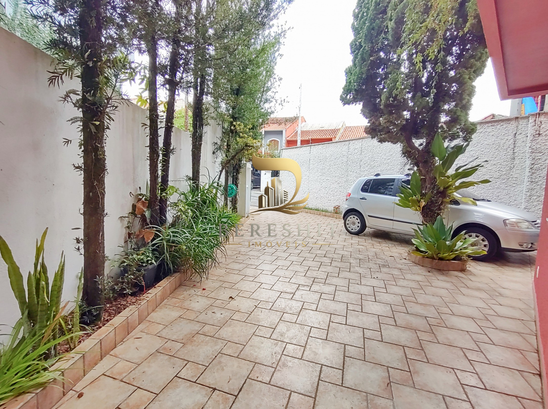 Casa no condomínio The Village Residence para venda com 4 quartos, sendo 1 suíte, 262m²
