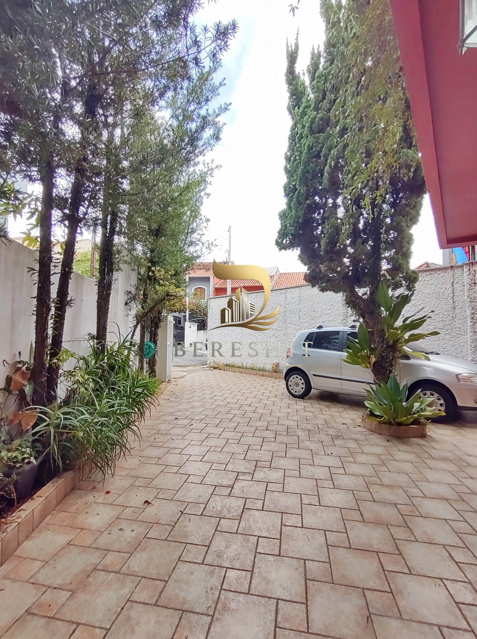 Casa no condomínio The Village Residence para venda com 4 quartos, sendo 1 suíte, 262m²