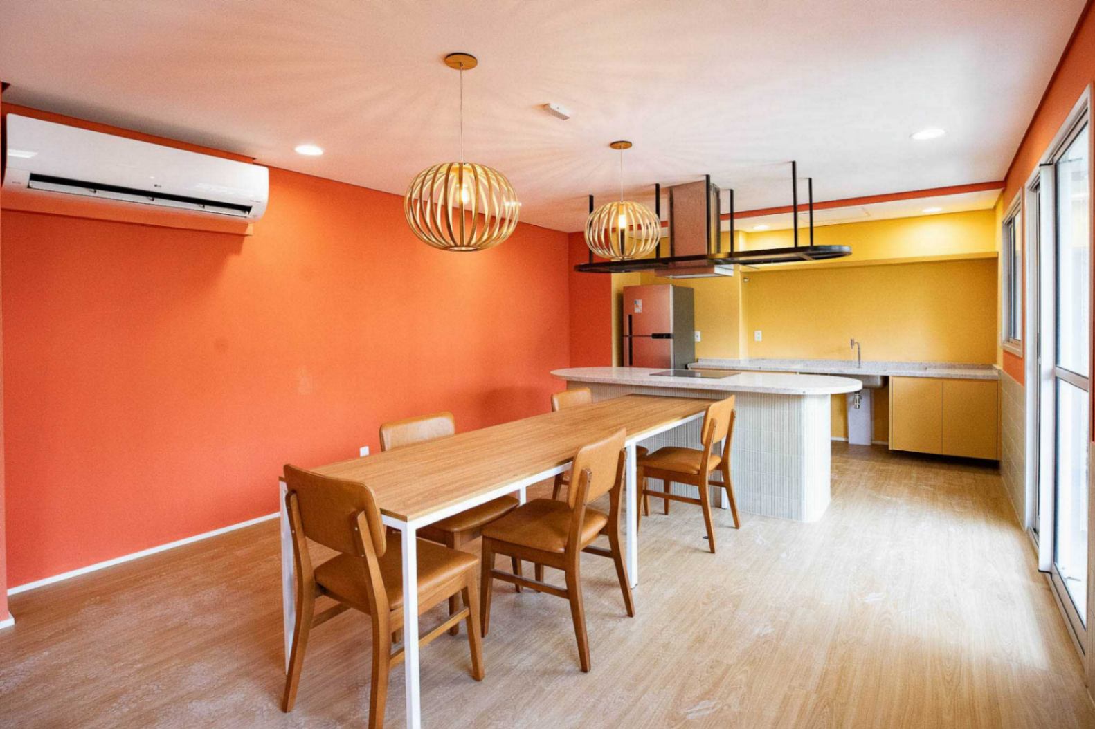 Apartamento Mobiliado para Locação em Pinheiros | 39 m² | 2 Dormitórios | Metrô Fradique Coutinho