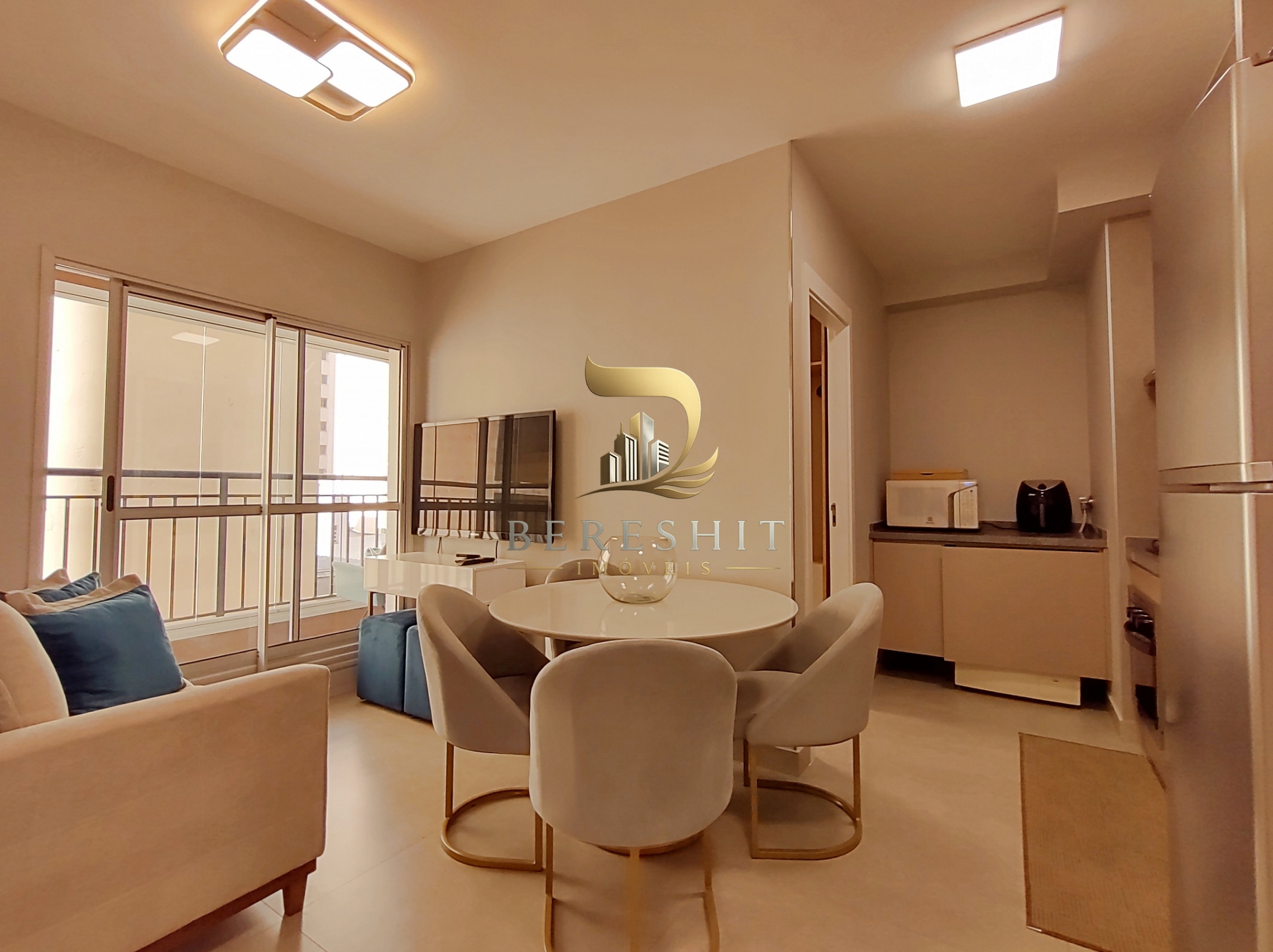 Apartamento Mobiliado para Locação em Pinheiros | 39 m² | 2 Dormitórios | Metrô Fradique Coutinho